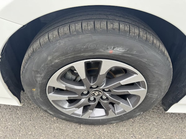 Used Toyota Prius 2022 for sale - 76185435: Photo 44