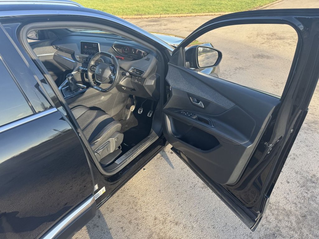 Used Peugeot 3008 2018 for sale - 77026996: Photo 19