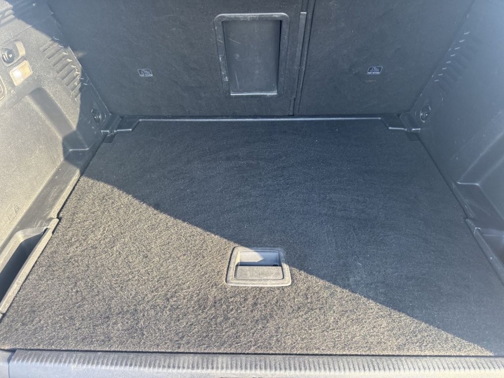 Used Peugeot 3008 2018 for sale - 77026996: Photo 30