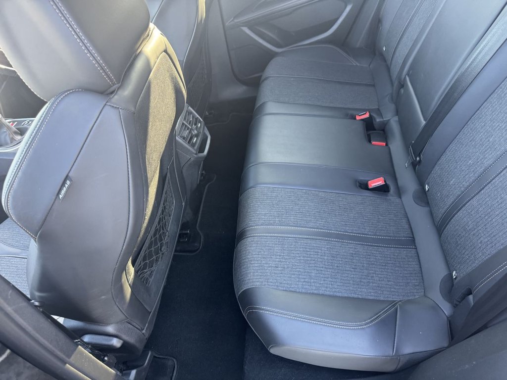 Used Peugeot 3008 2018 for sale - 77026996: Photo 37