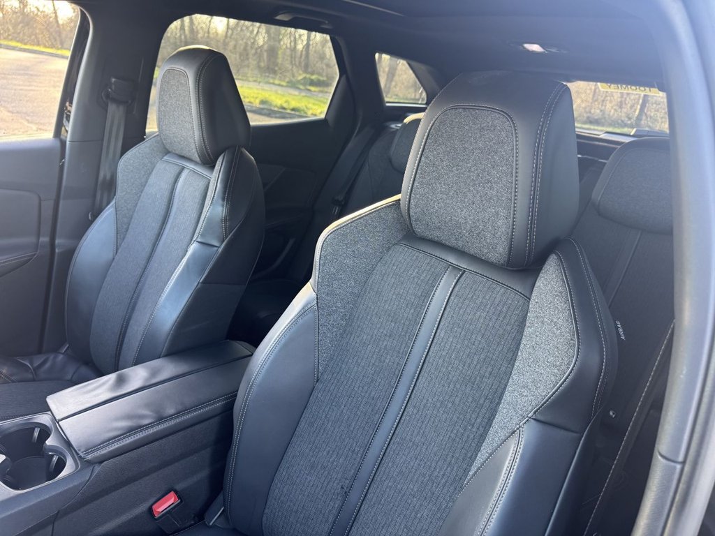 Used Peugeot 3008 2018 for sale - 77026996: Photo 43