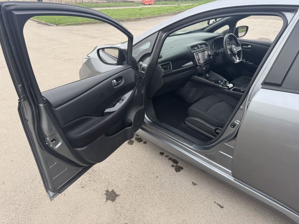 Used Nissan Leaf 2022 for sale - 77627442: Photo 31