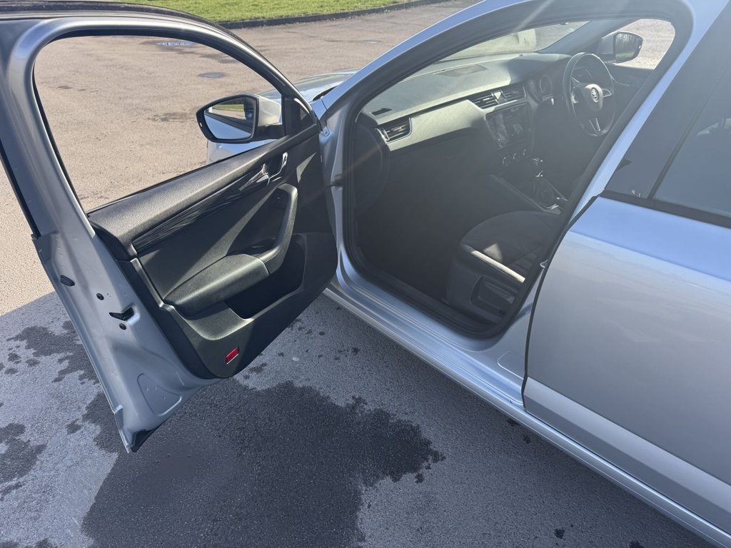 Used Skoda Octavia 2018 for sale - 77422545: Photo 38