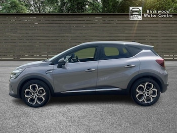 Used Renault Captur 2023 for sale - 78631949: Photo