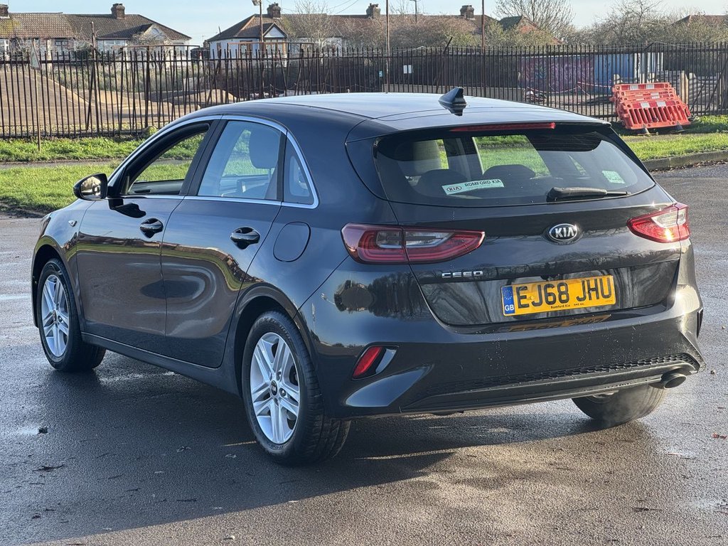 Used Kia Ceed 2018 for sale - 76867939: Photo 13