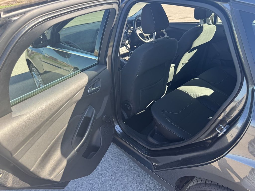 Used Ford Focus 2016 for sale - 76163475: Photo 34