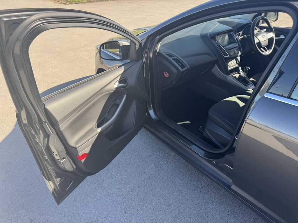 Used Ford Focus 2016 for sale - 76163475: Photo 39