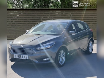 Used Ford Focus 2016 for sale - 76163475: Photo 3