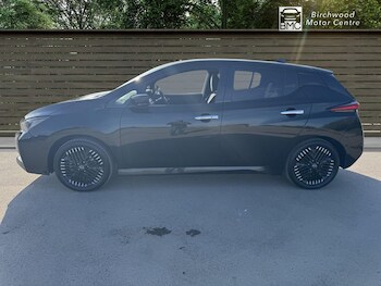 Used Nissan Leaf 2022 for sale - 77627439: Photo