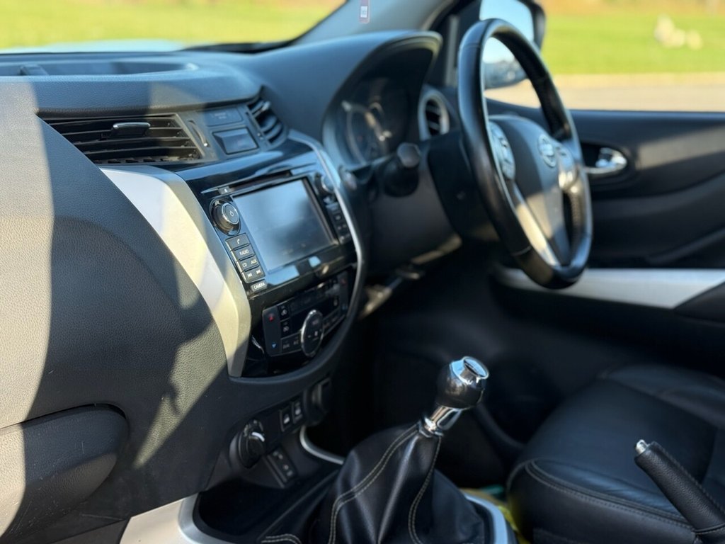 Used Nissan Navara 2018 for sale - 76617863: Photo 10