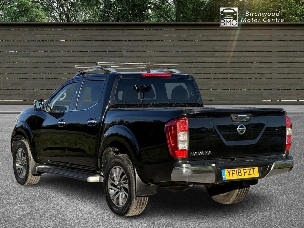 Used Nissan Navara 2018 for sale - 76617863: Photo 2
