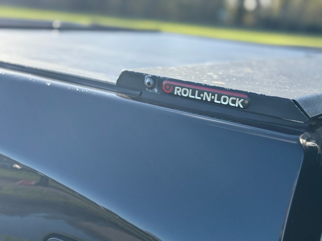 Used Nissan Navara 2018 for sale - 76617863: Photo 32