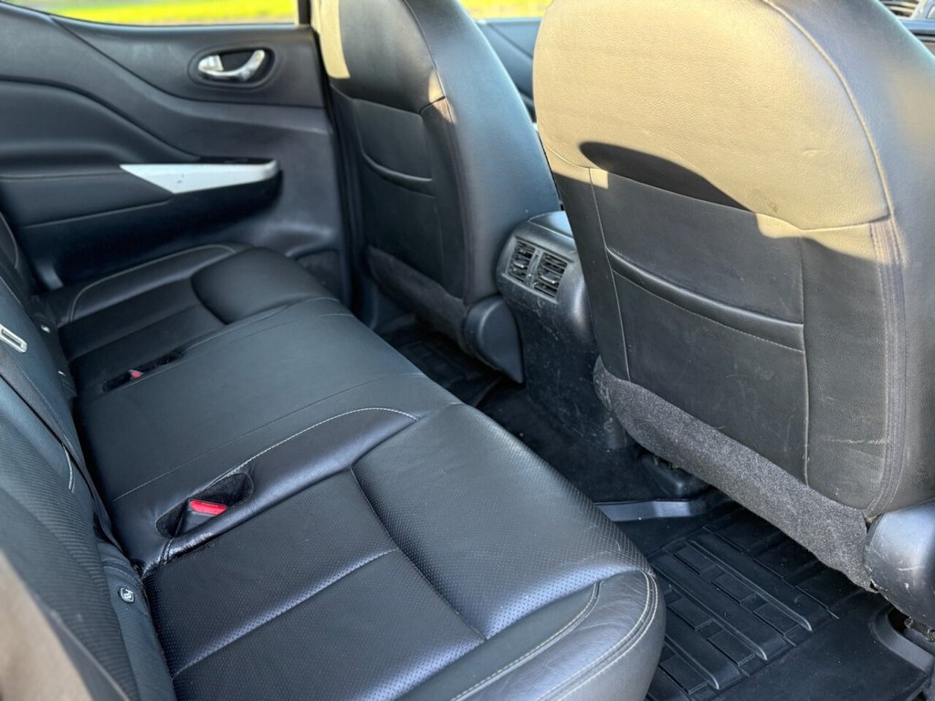 Used Nissan Navara 2018 for sale - 76617863: Photo 41