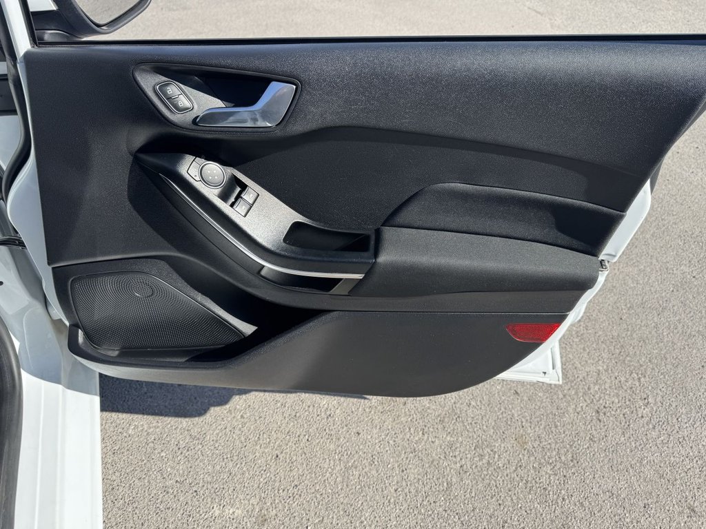 Used Ford Fiesta 2018 for sale - 76039619: Photo 43