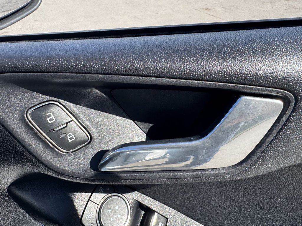 Used Ford Fiesta 2018 for sale - 76039619: Photo 44
