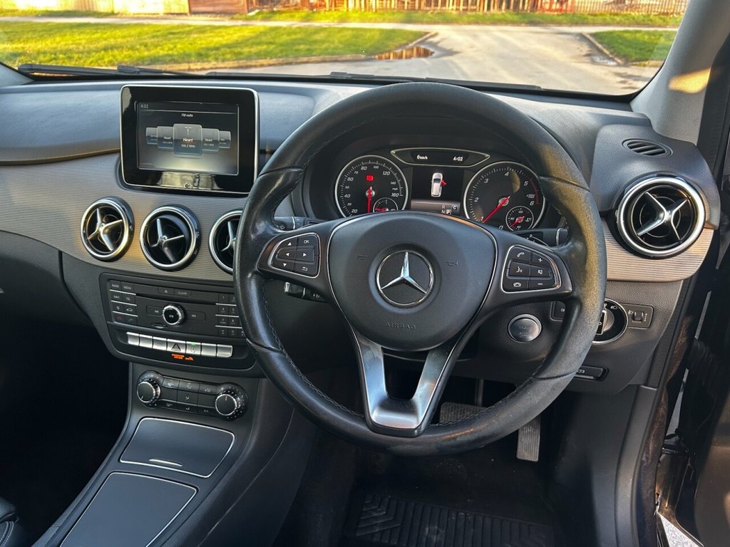 Used Mercedes-Benz B Class 2017 for sale - 77368972: Photo 34
