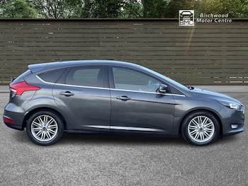 Used Ford Focus 2017 for sale - 76470213: Photo