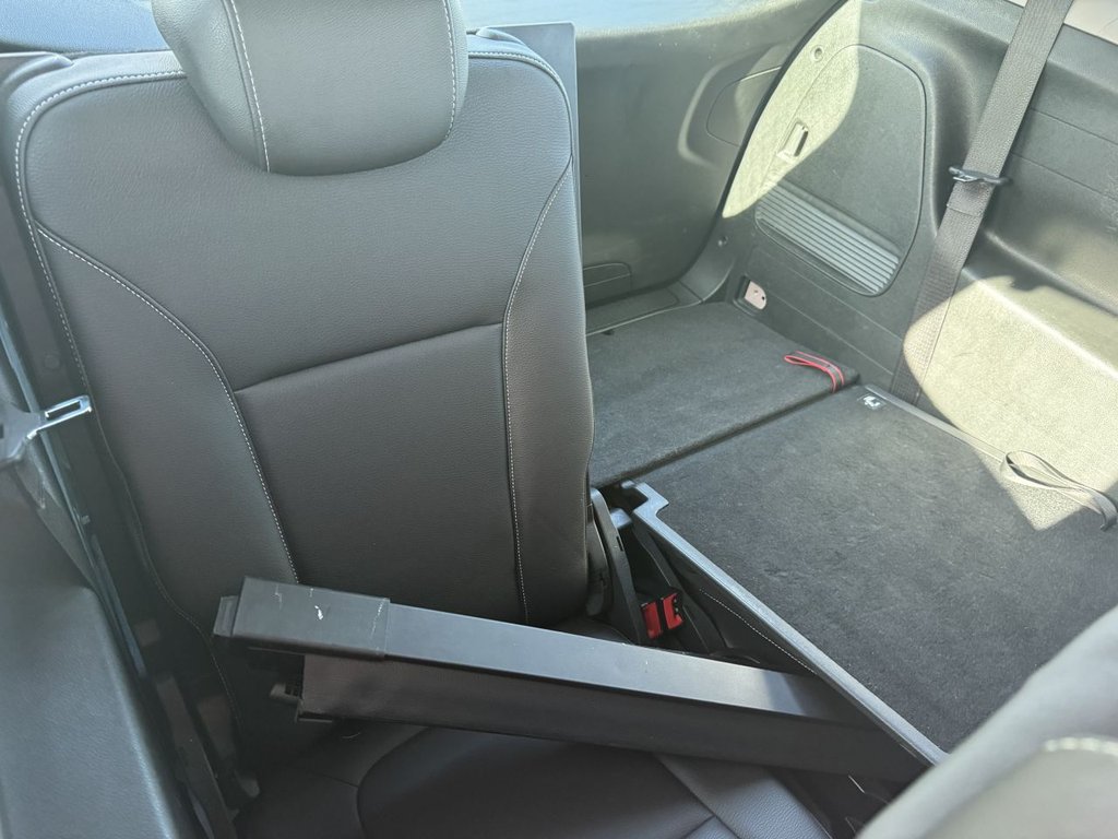 Used Vauxhall Zafira Tourer 2017 for sale - 77452276: Photo 29