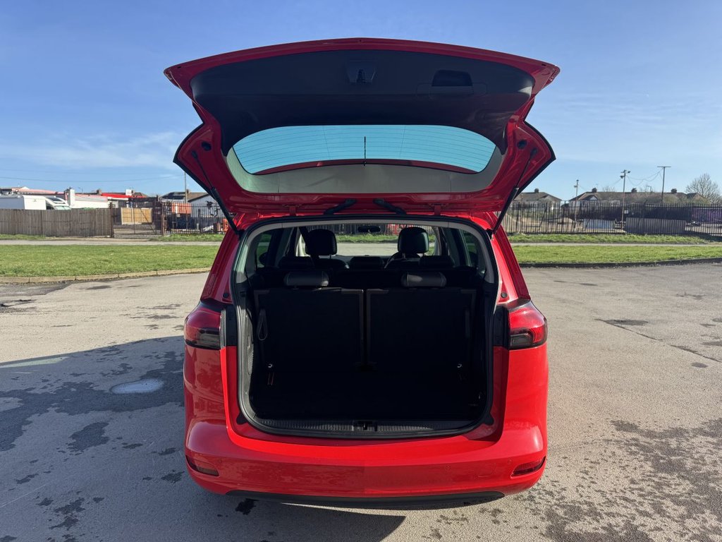 Used Vauxhall Zafira Tourer 2017 for sale - 77452276: Photo 34