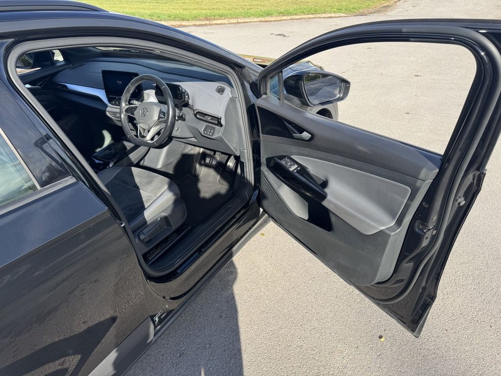 Used Volkswagen ID.4 2021 for sale - 76338554: Photo 17