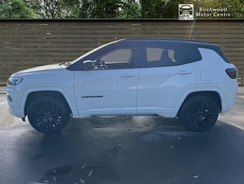 Used Jeep Compass 2023 for sale - 76333700: Photo