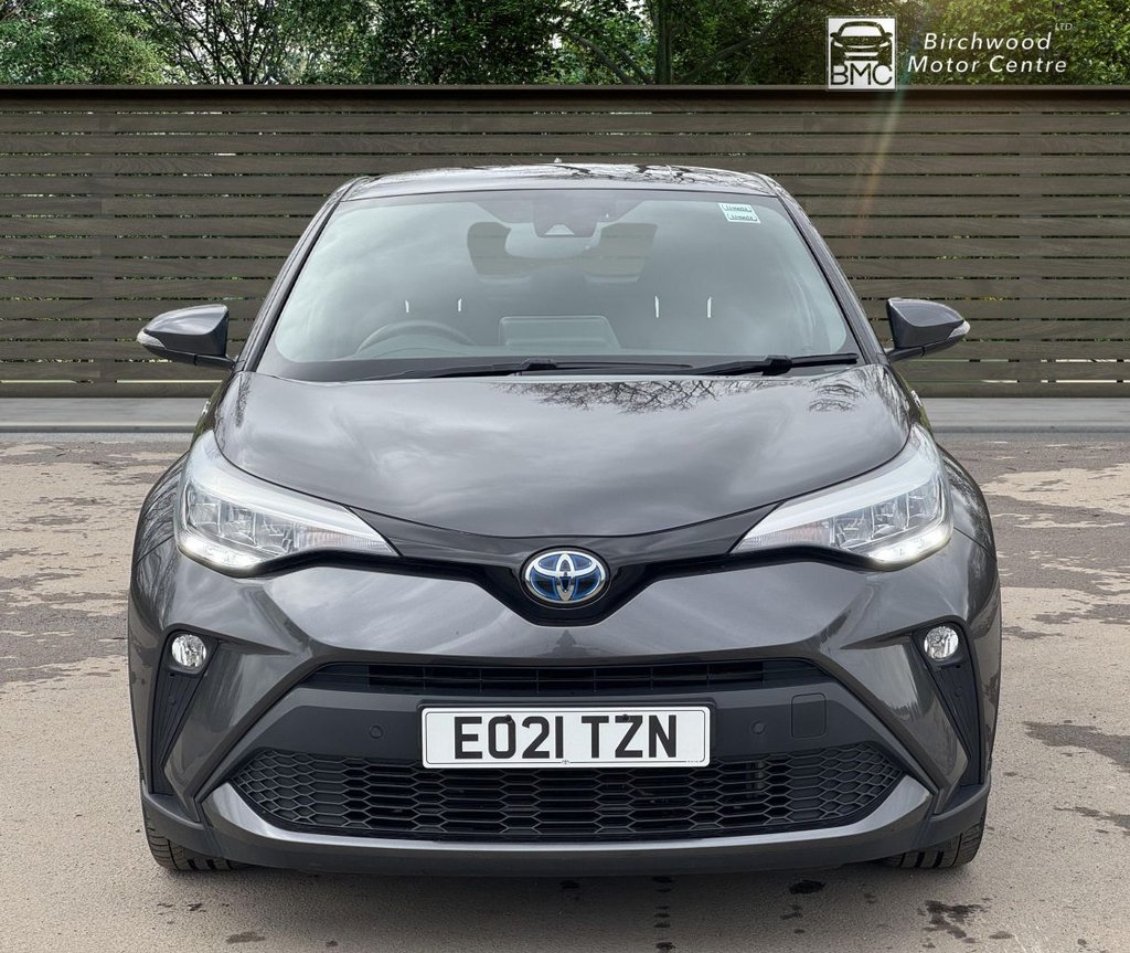Used Toyota C-HR 2021 for sale - 76768340: Photo 2