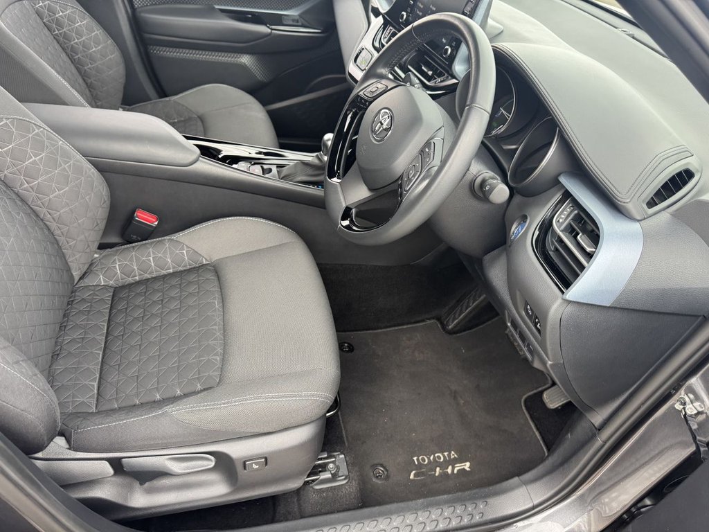 Used Toyota C-HR 2021 for sale - 76768340: Photo 21