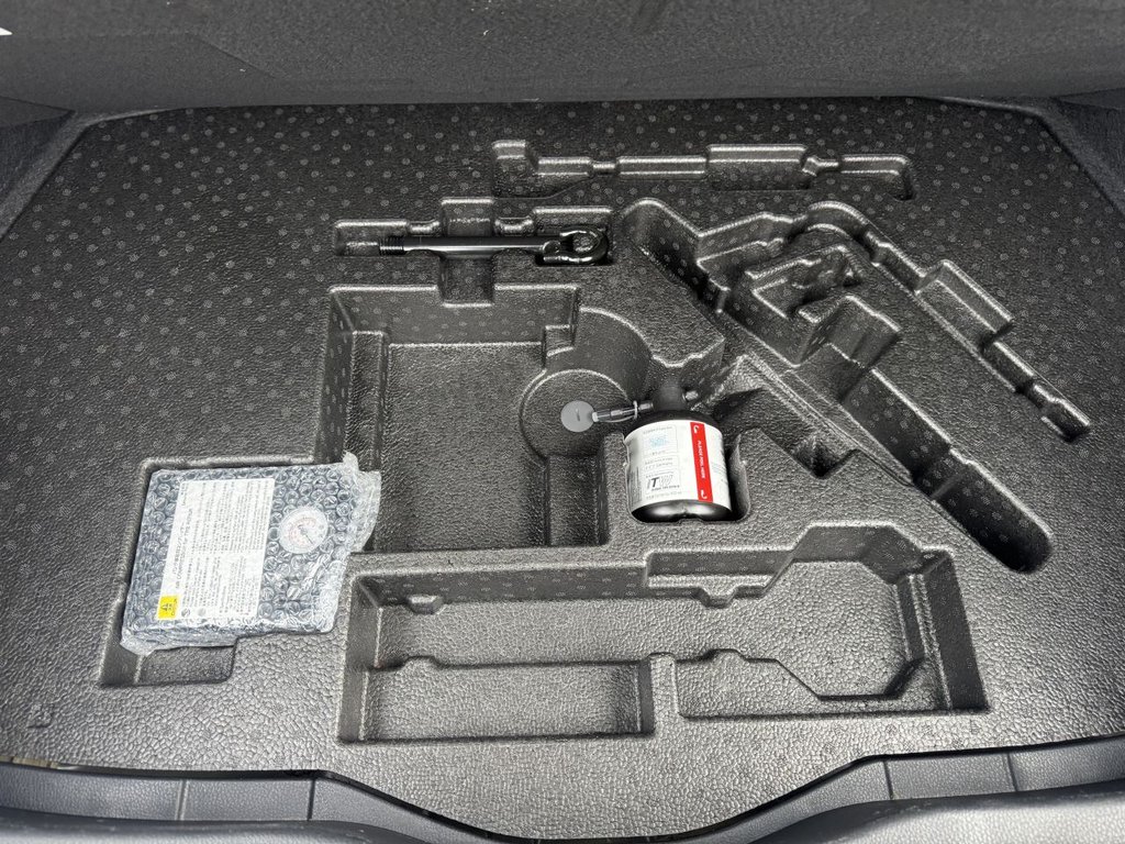 Used Toyota C-HR 2021 for sale - 76768340: Photo 31