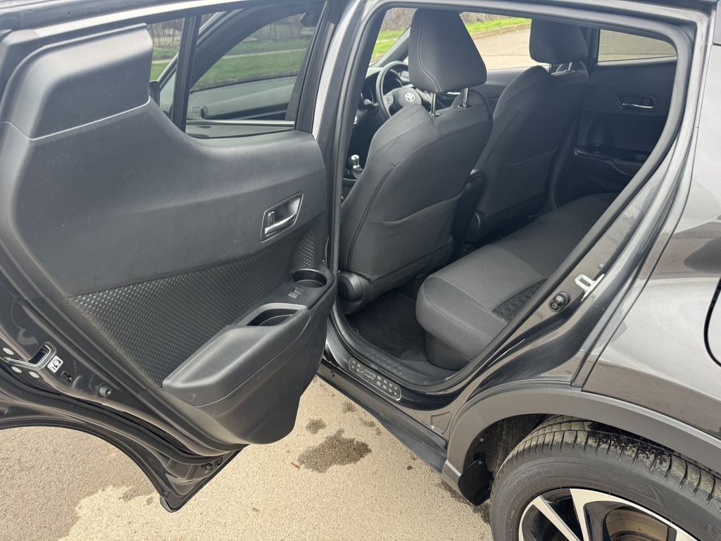 Used Toyota C-HR 2021 for sale - 76768340: Photo 34