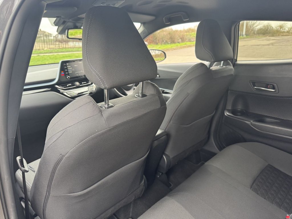 Used Toyota C-HR 2021 for sale - 76768340: Photo 35