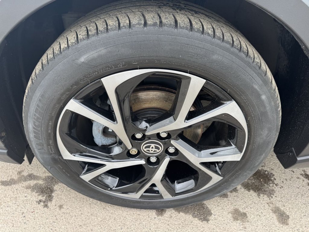 Used Toyota C-HR 2021 for sale - 76768340: Photo 44