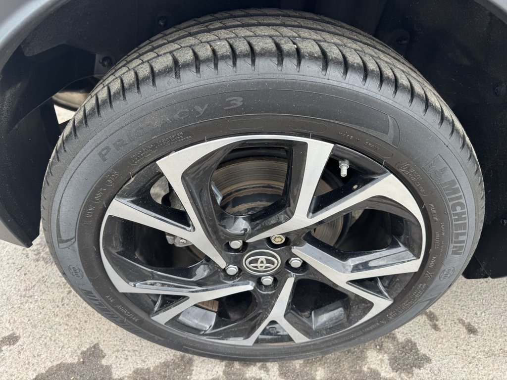 Used Toyota C-HR 2021 for sale - 76768340: Photo 46