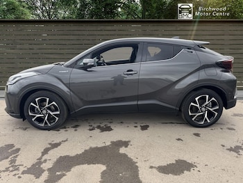 Used Toyota C-HR 2021 for sale - 76768340: Photo