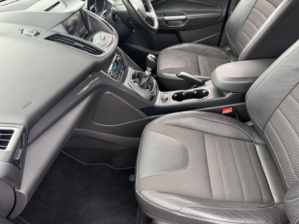 Used Ford Kuga 2016 for sale - 76547184: Photo 41