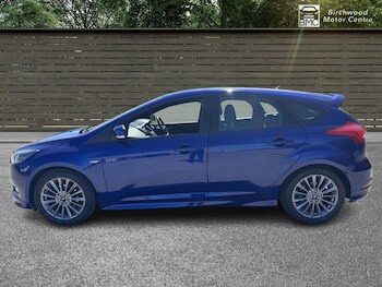 Used Ford Focus 2017 for sale - 78364147: Photo