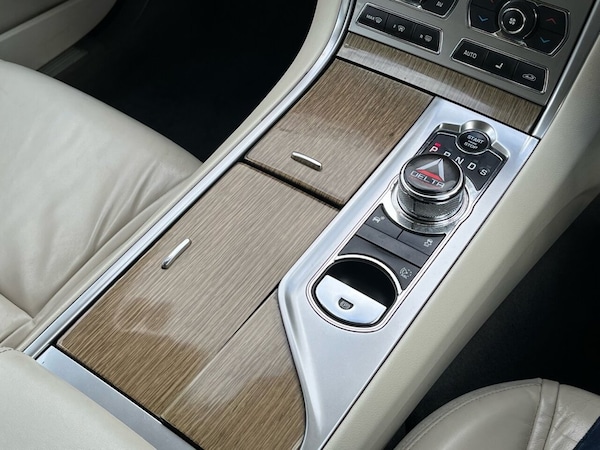 Used Jaguar XF 2013 for sale - 69619313: Photo 45