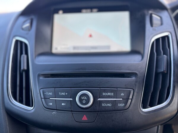 Used Ford Focus 2018 for sale - 75099429: Photo 8