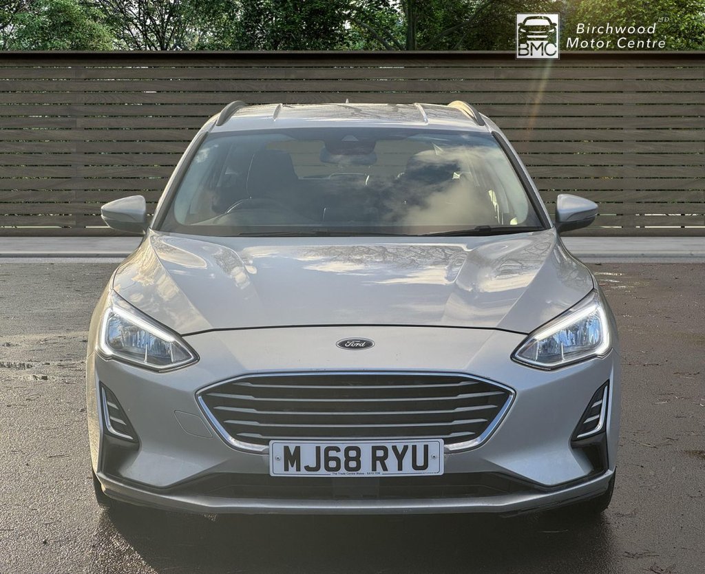 Used Ford Focus 2018 for sale - 76784135: Photo 2