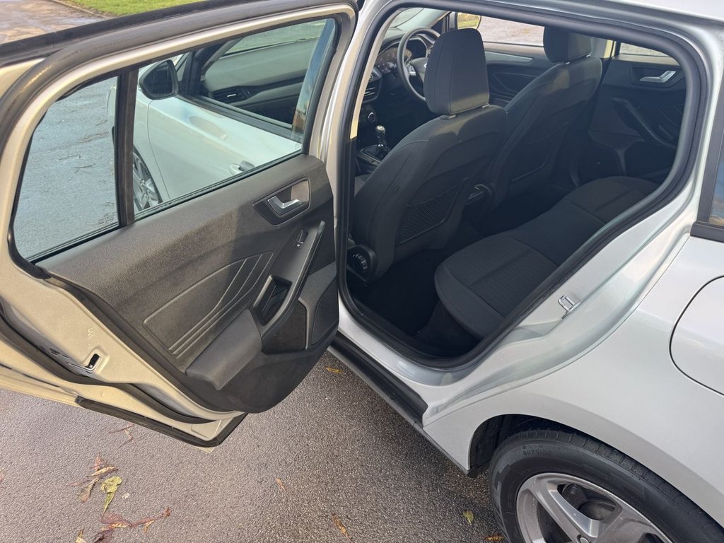 Used Ford Focus 2018 for sale - 76784135: Photo 30