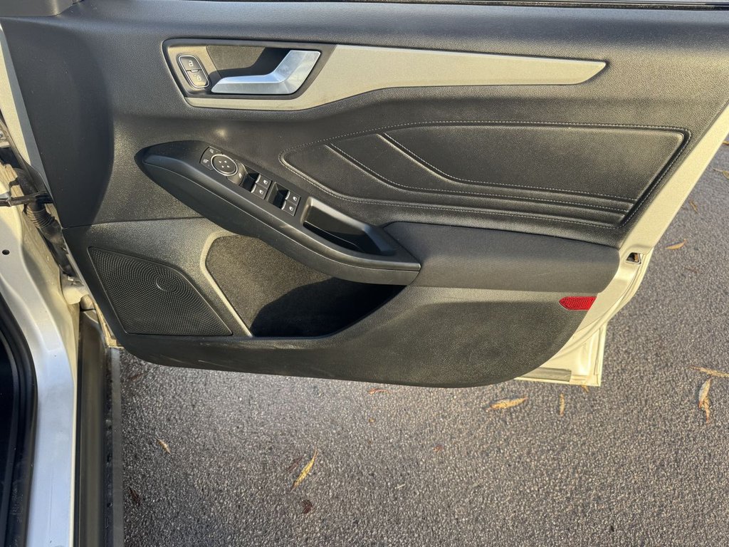 Used Ford Focus 2018 for sale - 76784135: Photo 45