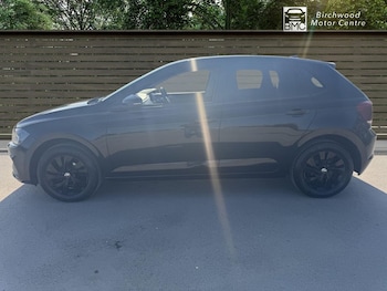 Used Volkswagen Polo 2021 for sale - 77806809: Photo