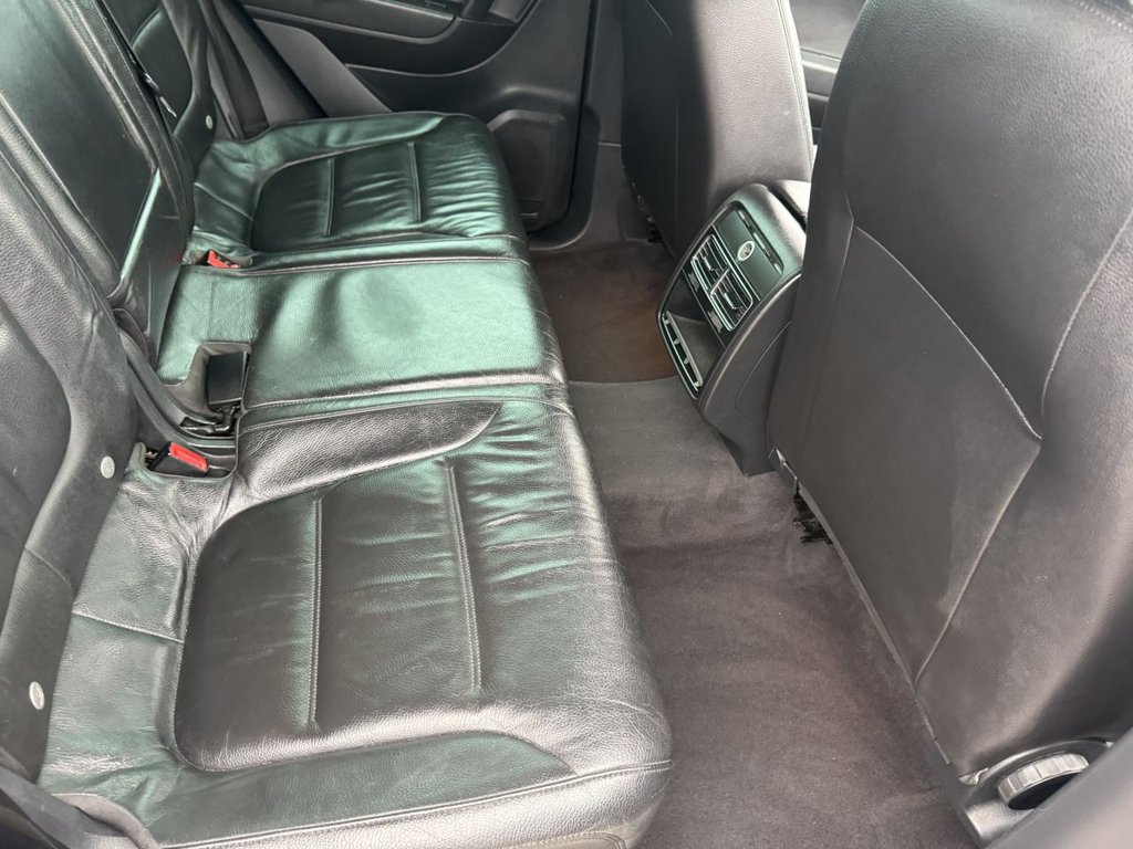 Used Volkswagen Touareg 2012 for sale - 77014401: Photo 23