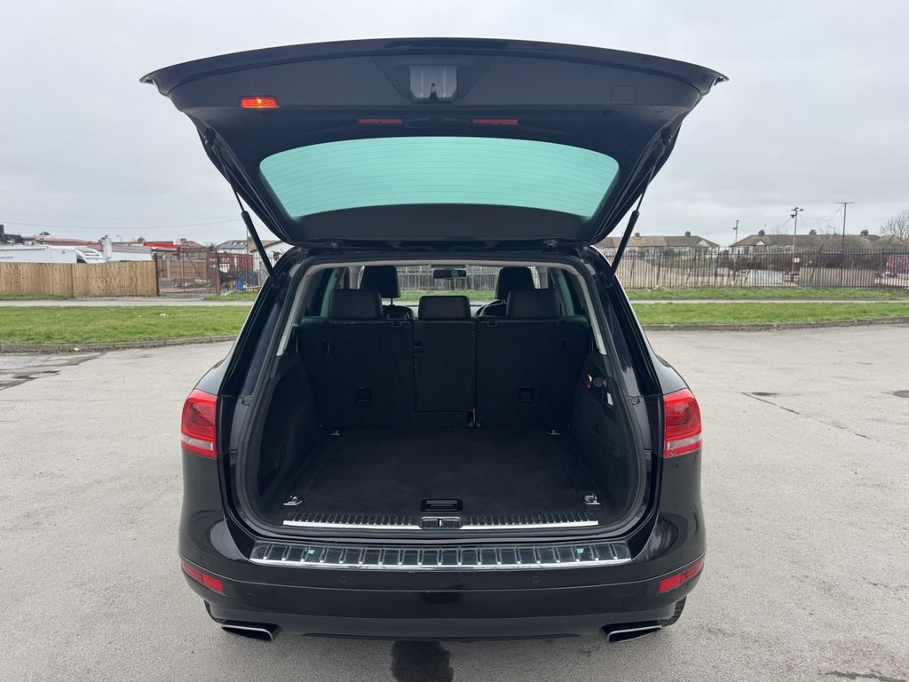 Used Volkswagen Touareg 2012 for sale - 77014401: Photo 25