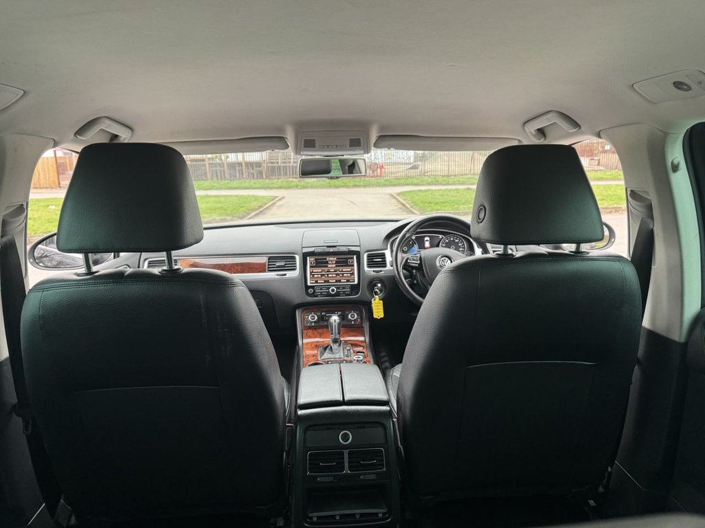 Used Volkswagen Touareg 2012 for sale - 77014401: Photo 28