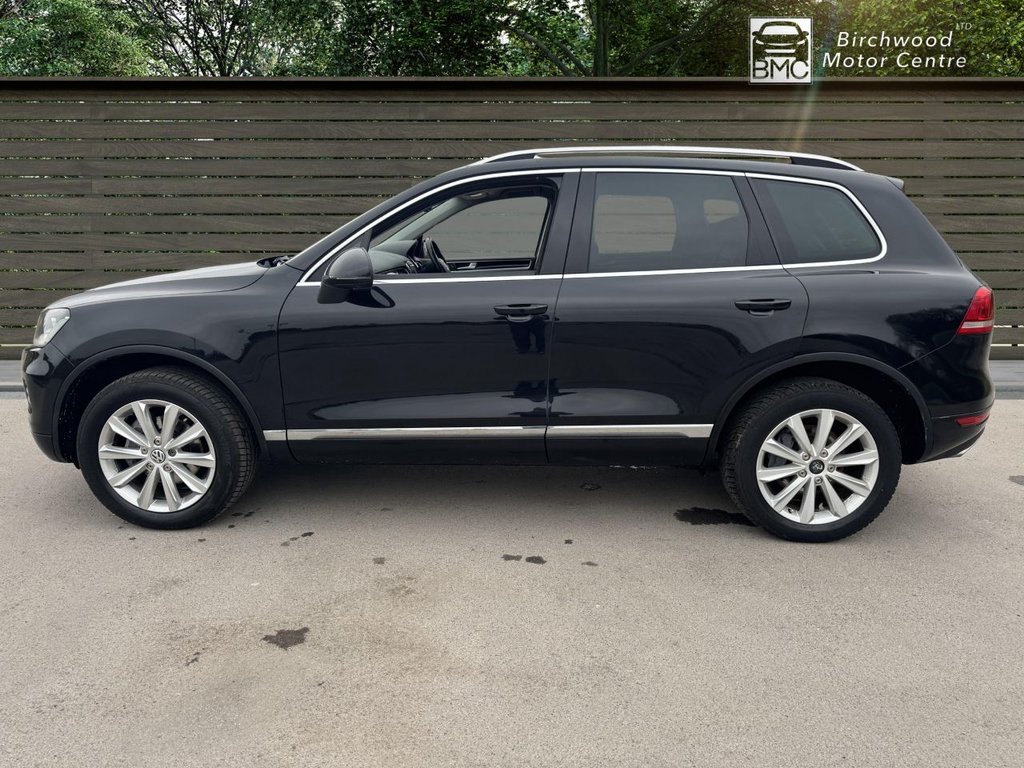 Used Volkswagen Touareg 2012 for sale - 77014401: Photo 4