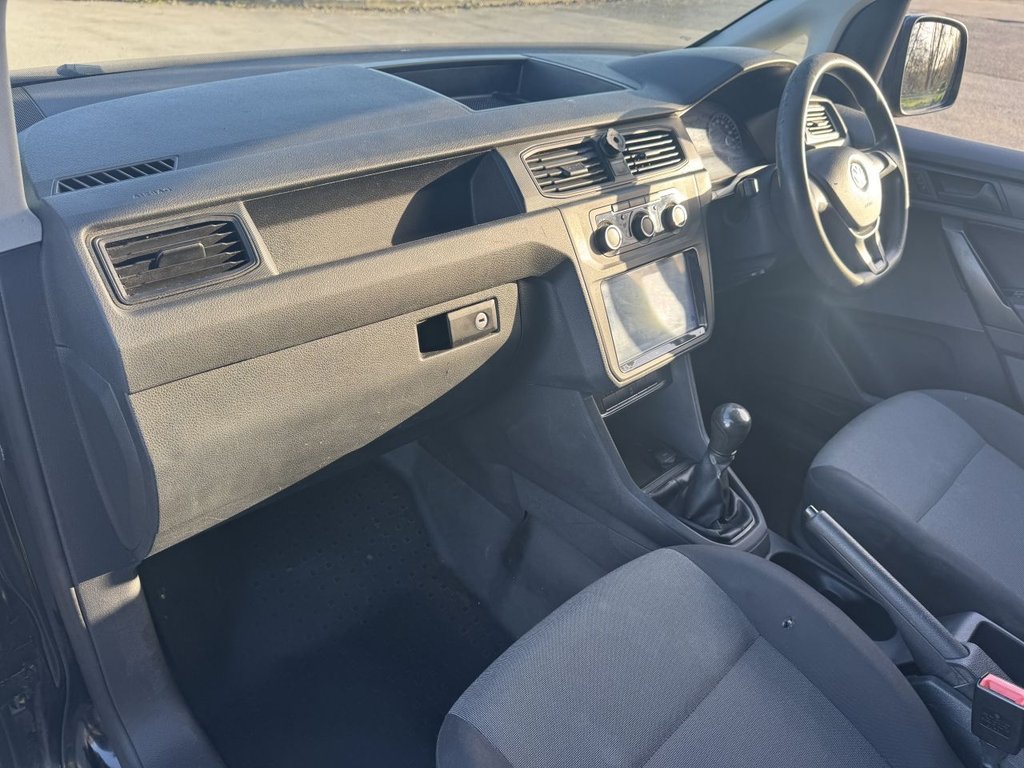 Used Volkswagen Caddy Maxi 2016 for sale - 77065169: Photo 41