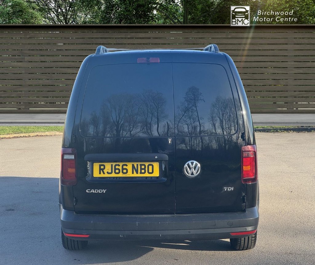 Used Volkswagen Caddy Maxi 2016 for sale - 77065169: Photo 6