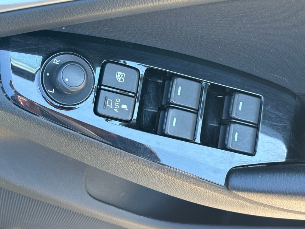 Vehicle 29