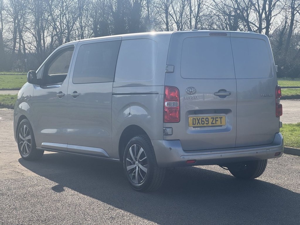 Used Toyota ProAce 2019 for sale - 77636705: Photo 14