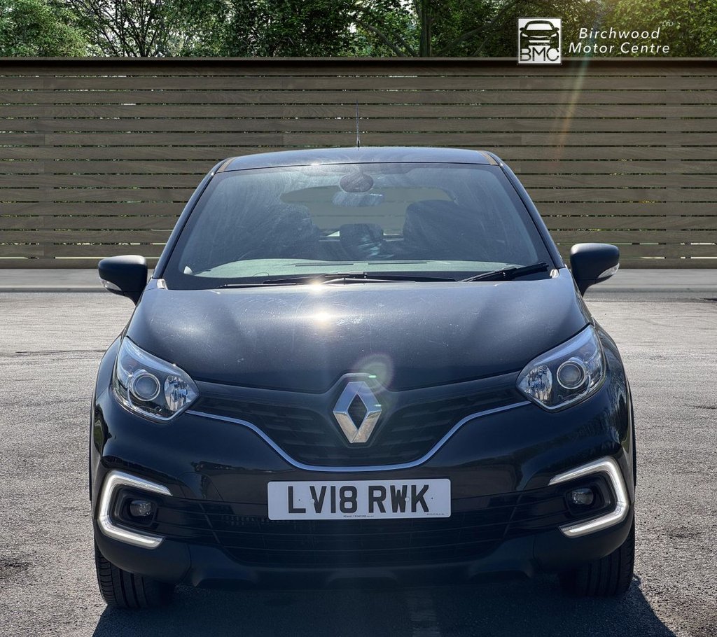 Used Renault Captur 2018 for sale - 76345305: Photo 2